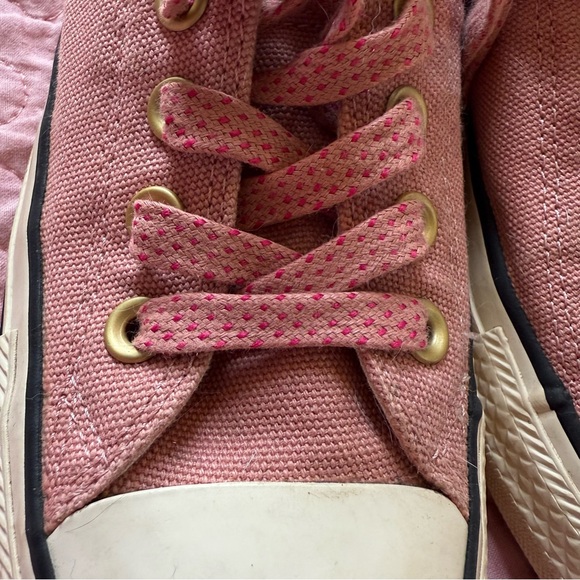 🌸Converse All Star Pink Lows with Sherpa Detail - Picture 3 of 9